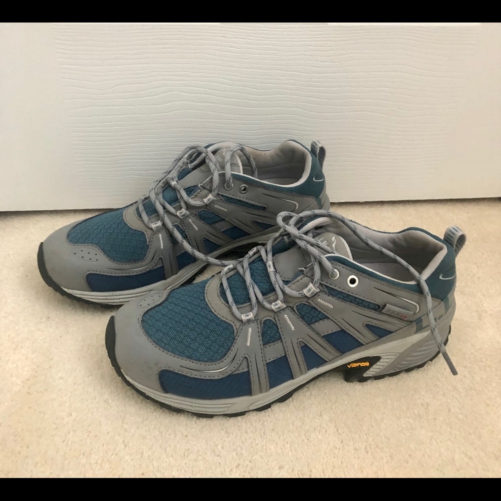 ❌SOLD❌ LL Bean Women’s Tek 2.5 Hiking Shoes - Picture 2 of 6
